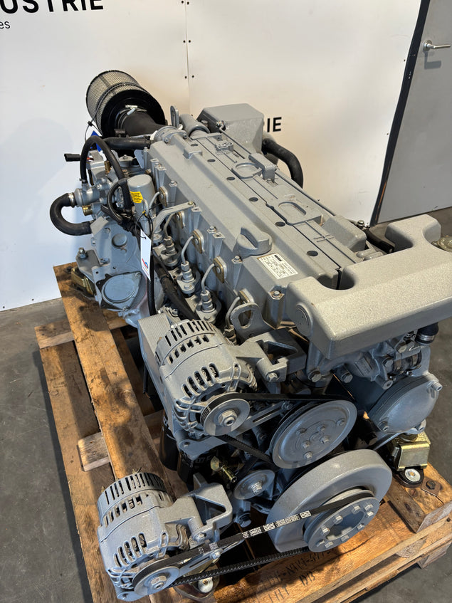 Vetus Deutz DT66 170PK Scheepsmotor (Nieuw)