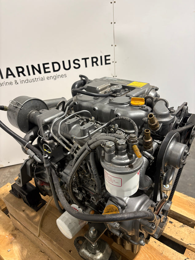 Yanmar 3JH2E 38PK scheepsmotor KBW10 2.45 Keerkoppeling