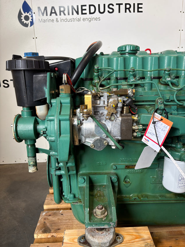 Volvo Penta MD40A 85PK Scheepsmotor (2x)